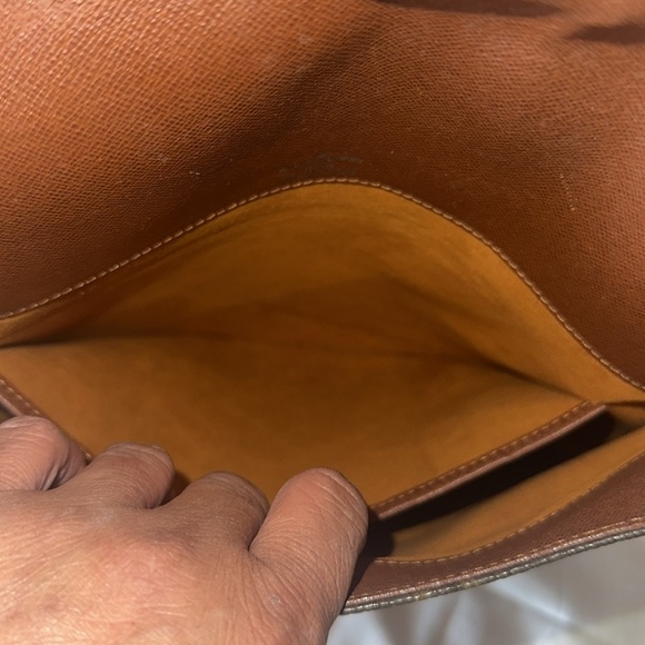 Louis Vuitton Brown Monogram Shoulder Bag - Picture 11 of 12